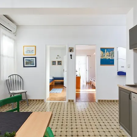 Dubica Apartment